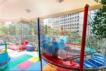 Apartamento à venda com 278m², 3 quartos e 3 vagas