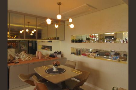 Apartamento para alugar com 78m², 2 quartos e 2 vagasSala