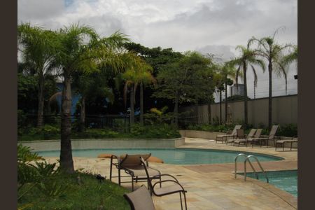 Apartamento para alugar com 78m², 2 quartos e 2 vagasÁrea comum - Piscina