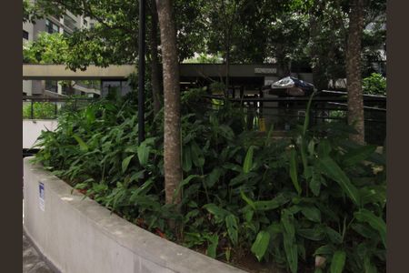 Apartamento para alugar com 78m², 2 quartos e 2 vagasFachada