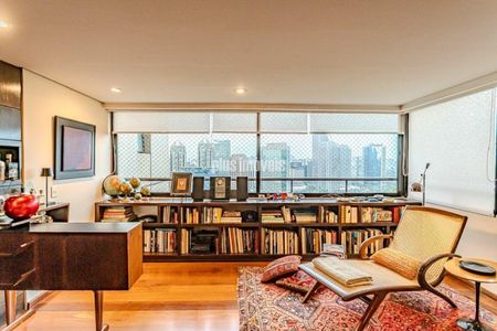 Apartamento à venda com 3 quartos, 185m² em Real Parque, São Paulo