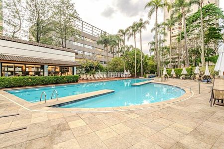 Apartamento à venda com 3 quartos, 185m² em Real Parque, São Paulo