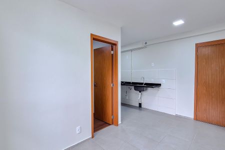 Apartamento para alugar com 35m², 2 quartos e sem vaga Apartamento para alugar com 35m², 2 quartos e sem vagaSala