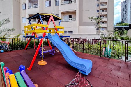 Apartamento para alugar com 35m², 2 quartos e sem vaga Apartamento para alugar com 35m², 2 quartos e sem vagaÁrea comum - Playground