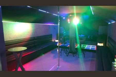 Casa à venda com 4 quartos, 383m² em Recreio dos Bandeirantes, Rio de Janeiro