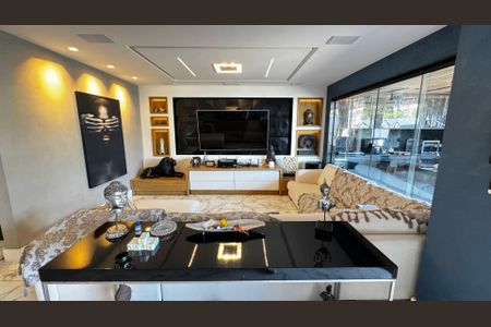 Casa à venda com 4 quartos, 383m² em Recreio dos Bandeirantes, Rio de Janeiro