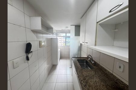 Apartamento à venda com 65m², 2 quartos e 1 vaga