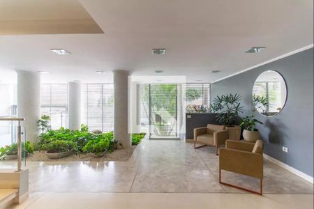 Apartamento à venda com 82m², 2 quartos e sem vaga Apartamento à venda com 82m², 2 quartos e sem vagaHall social