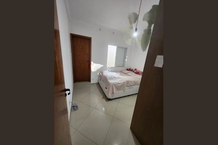 Casa à venda com 3 quartos, 248m² em Olímpico, São Caetano do Sul