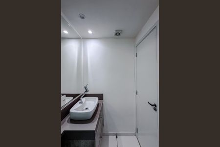 Apartamento à venda com 55m², 2 quartos e 1 vagaBanheiro da Suíte