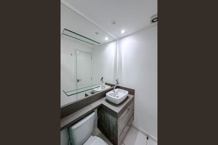 Apartamento à venda com 55m², 2 quartos e 1 vagaBanheiro da Suíte