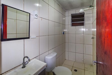Casa para alugar com 60m², 2 quartos e sem vaga Casa para alugar com 60m², 2 quartos e sem vagaBanheiro