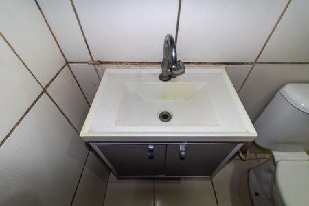 Casa para alugar com 60m², 2 quartos e sem vaga Casa para alugar com 60m², 2 quartos e sem vagaBanheiro