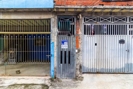 Casa para alugar com 60m², 2 quartos e sem vaga Casa para alugar com 60m², 2 quartos e sem vagaFachada