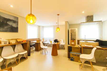 Apartamento para alugar com 33m², 2 quartos e sem vagaÁrea comum - Salão de festas