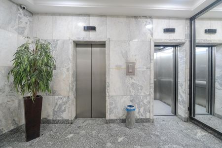 Apartamento à venda com 60m², 3 quartos e sem vagaHall de entrada