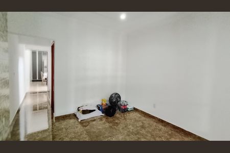 Casa para alugar com 203m², 2 quartos e 2 vagasSala