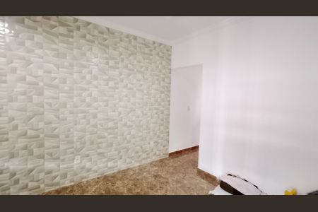 Sala de casa para alugar com 2 quartos, 203m² em Cidade Edson, Suzano