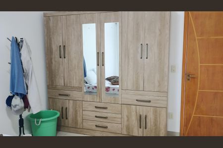 Casa para alugar com 203m², 2 quartos e 2 vagasQuarto 1