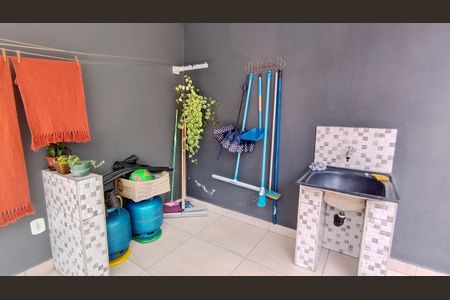 Casa para alugar com 203m², 2 quartos e 2 vagasÁrea de Serviço