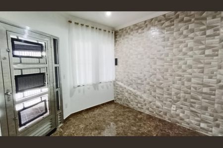 Casa para alugar com 203m², 2 quartos e 2 vagasSala