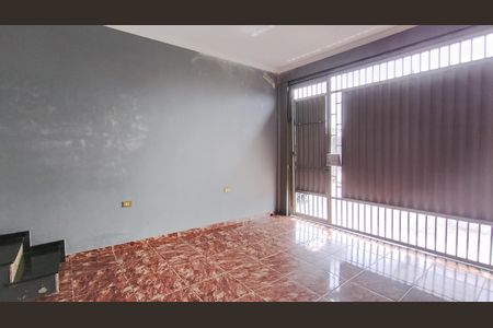 Casa para alugar com 203m², 2 quartos e 2 vagasQuintal