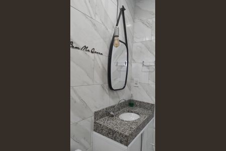 Casa para alugar com 80m², 2 quartos e sem vagaBanheiro