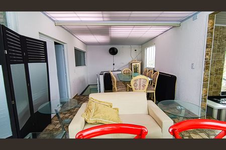 Casa para alugar com 213m², 3 quartos e 2 vagas Casa para alugar com 213m², 3 quartos e 2 vagasSala 2