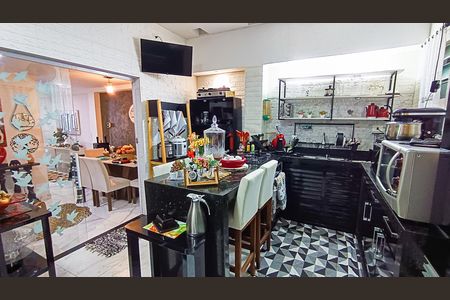 Casa para alugar com 213m², 3 quartos e 2 vagas Casa para alugar com 213m², 3 quartos e 2 vagasCozinha