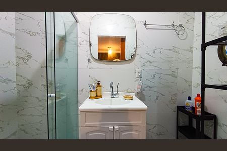Casa para alugar com 213m², 3 quartos e 2 vagas Casa para alugar com 213m², 3 quartos e 2 vagasBanheiro Social