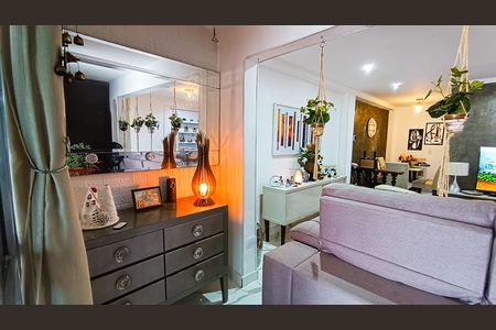 Casa para alugar com 213m², 3 quartos e 2 vagas Casa para alugar com 213m², 3 quartos e 2 vagasSala