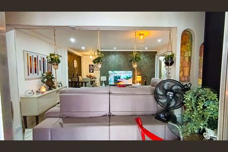 Casa para alugar com 213m², 3 quartos e 2 vagas Casa para alugar com 213m², 3 quartos e 2 vagasSala