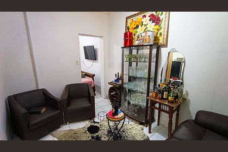 Casa para alugar com 213m², 3 quartos e 2 vagas Casa para alugar com 213m², 3 quartos e 2 vagasSala 1