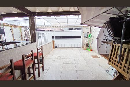 Casa para alugar com 213m², 3 quartos e 2 vagas Casa para alugar com 213m², 3 quartos e 2 vagasGaragem