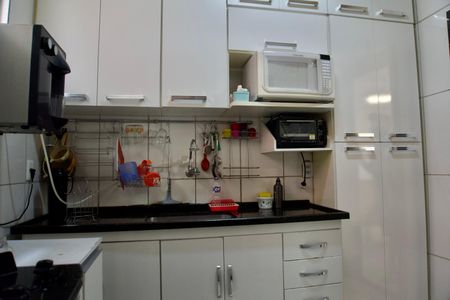 Apartamento para alugar com 66m², 3 quartos e 1 vaga Apartamento para alugar com 66m², 3 quartos e 1 vagaCozinha - Detalhes Armário