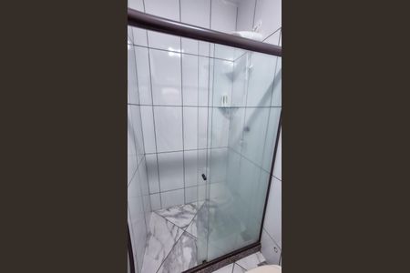 Casa para alugar com 90m², 2 quartos e 2 vagasBanheiro Social 