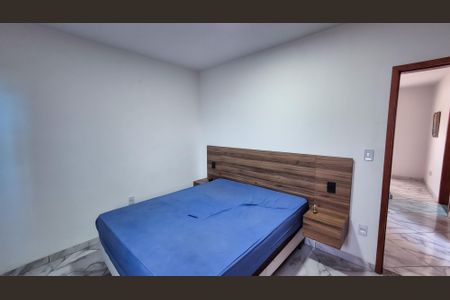 Casa para alugar com 90m², 2 quartos e 2 vagasQuarto 2