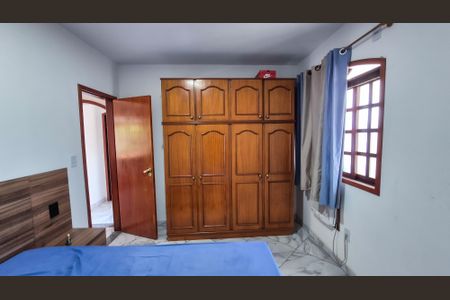 Casa para alugar com 90m², 2 quartos e 2 vagasQuarto 2