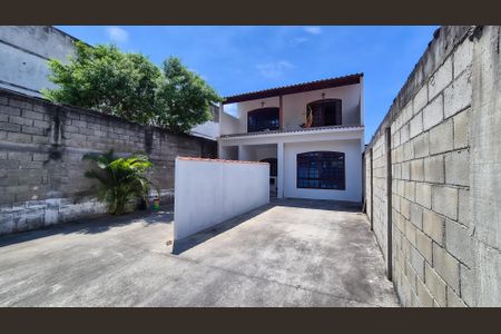 Casa para alugar com 90m², 2 quartos e 2 vagasVista da casa área externa 