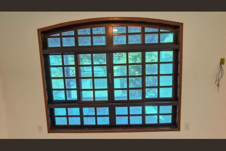 Casa para alugar com 90m², 2 quartos e 2 vagasQuarto 1 