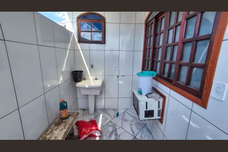 Casa para alugar com 90m², 2 quartos e 2 vagasÁrea de serviço 