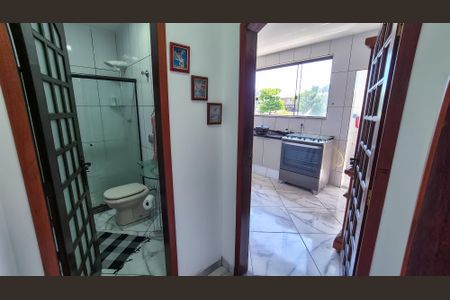 Casa para alugar com 90m², 2 quartos e 2 vagasVista para o banheiro e cozinha 