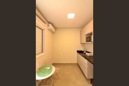 Sala/Cozinha de kitnet/studio para alugar com 1 quarto, 28m² em Centro, São Bernardo do Campo