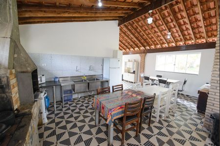 Casa para alugar com 300m², 3 quartos e 12 vagasCozinha