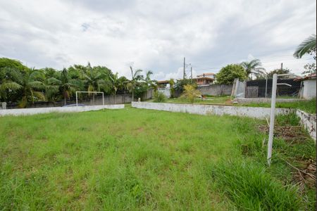 Casa para alugar com 300m², 3 quartos e 12 vagasQuadra de futebol