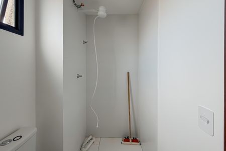 Studio para alugar com 26m², 1 quarto e sem vaga Studio para alugar com 26m², 1 quarto e sem vagaBanheiro