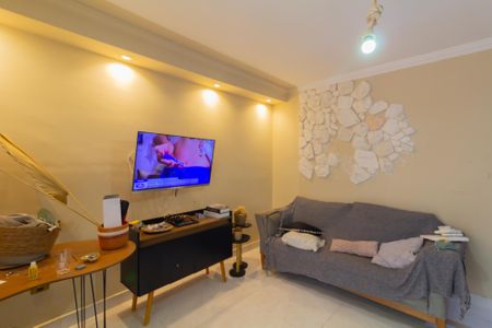 Sala de casa de condomínio para alugar com 3 quartos, 60m² em Cidade Tiradentes, São Paulo