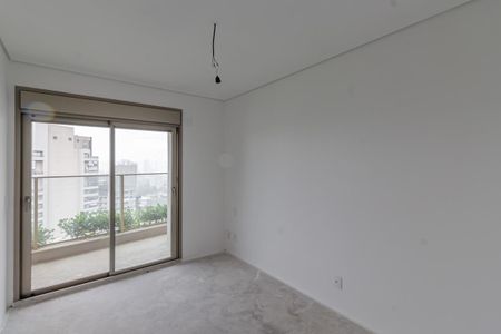 Apartamento à venda com 218m², 3 quartos e 4 vagasSuíte 1