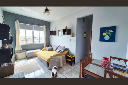 Sala de apartamento à venda com 2 quartos, 65m² em Olaria, Rio de Janeiro
