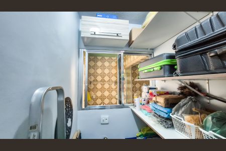 Apartamento à venda com 65m², 2 quartos e sem vagaQuarto / Dispensa 